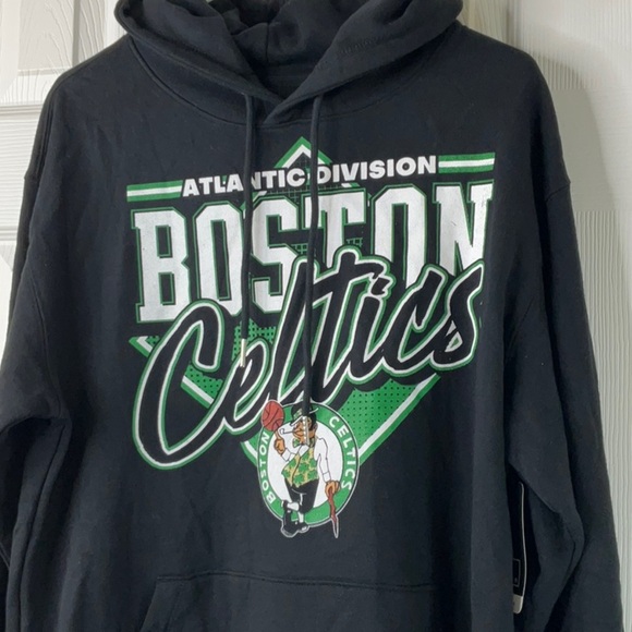 NBA Men’s Boston Celtics Black Color Pullover Hoodie Size M - Picture 4 of 8